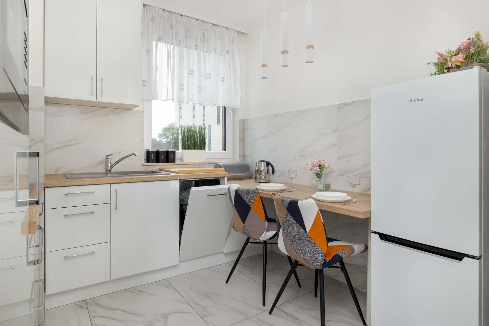 Cozy Laszkiewicza With Parking By Renters Apartment Krakau